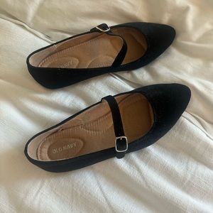 Old Navy Black Velvet Flats, Size 6. Like new condition, worn twice
